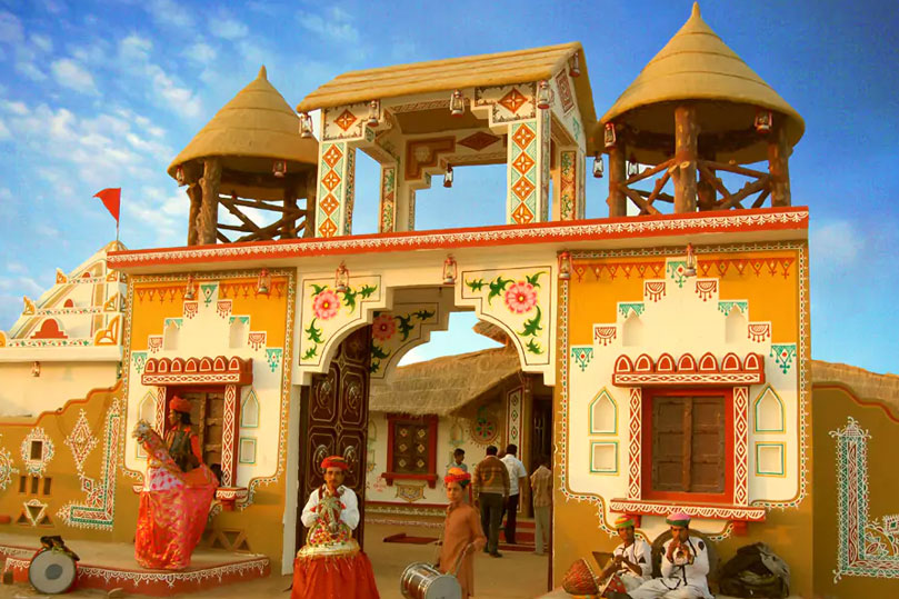 Chokhi Dhani Jaipur Evening Cultural Tour With Private Car & Driver